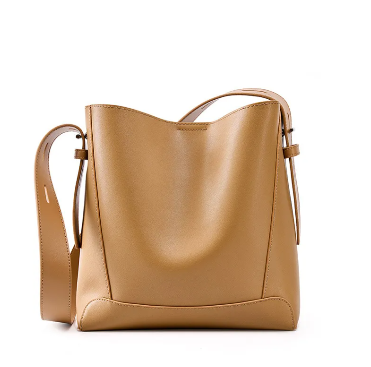 Chic Leather Shoulder Bag